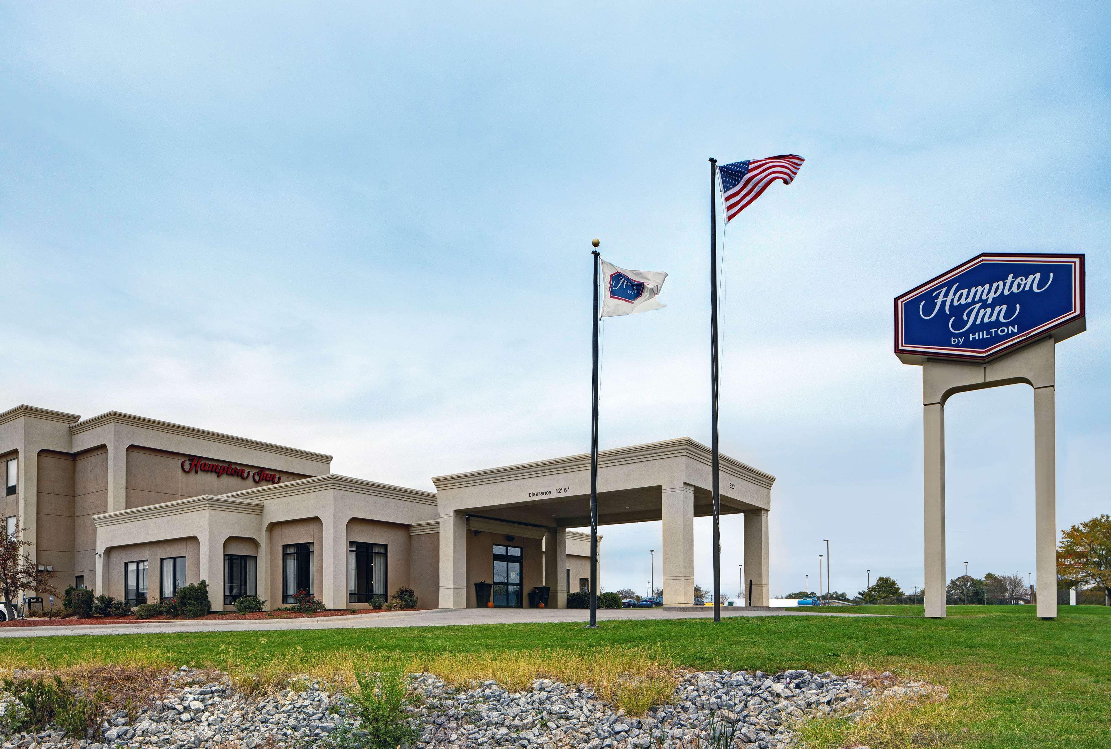 Hampton Inn Keokuk מראה חיצוני תמונה