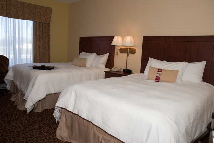 Hampton Inn Keokuk מראה חיצוני תמונה